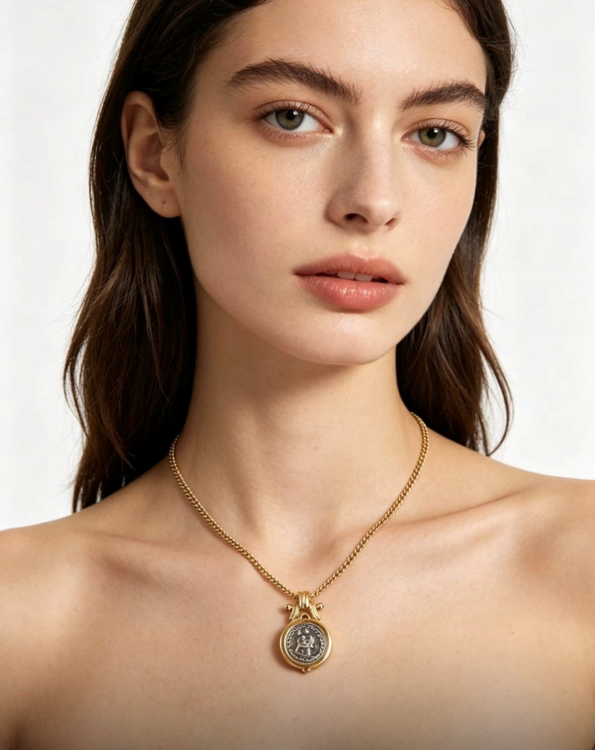 Athena Medallion Necklace Yellow Gold