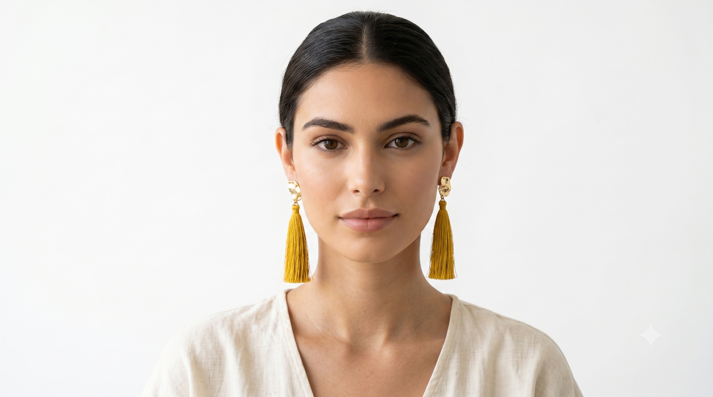 Riviera Tassel Earrings Gold