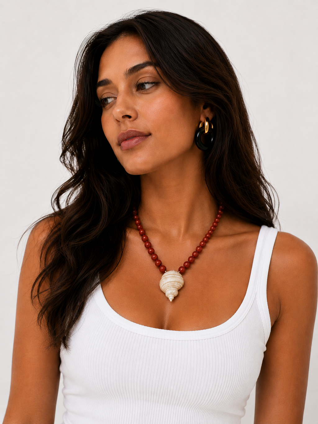 Shell Beaded Necklace Red